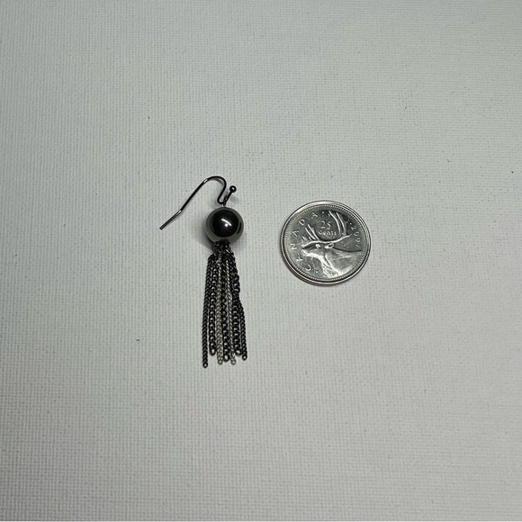 Vintage Black and Silver Tassel Hook Earrings - Picture 5 of 5